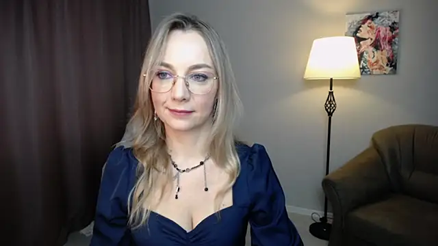 Ava Elior online show from October 24, 2025, 10:11 am