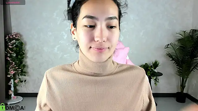 FlirtyAura online show from October 15, 2025, 3:06 am