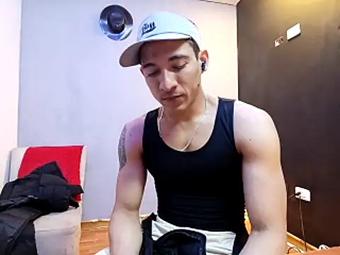 jhonny thes28 online show from November 8, 2025, 12:44 am