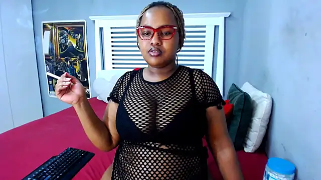 SativaHot96 online show from December 5, 2025, 8:34 am