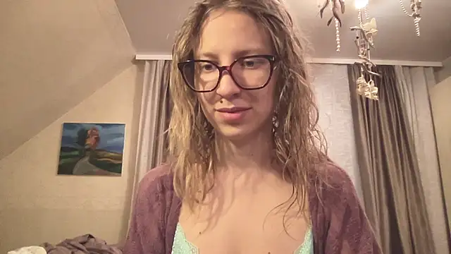 SenseInner online show from November 12, 2025, 4:40 pm