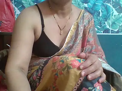 Marathi q4een01 online show from April 19, 2026, 6:13 am