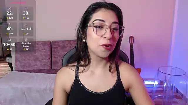 Susanahendrix online show from March 19, 2026, 6:23 pm