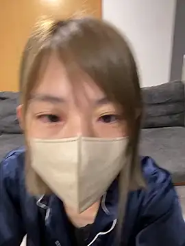 Snapshot of usako_2025 chatting on July 5, 2026, 1:07 pm usako 2025 online show from July 5, 2026, 1:07 pm