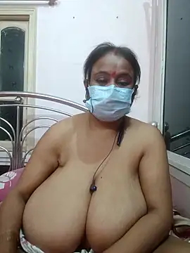 Snapshot of Barna_Love chatting on February 22, 2026, 10:52 pm Barna Love online show from February 22, 2026, 10:52 pm