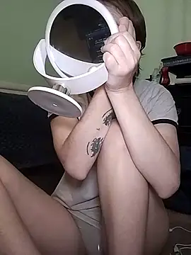 angelbliss10100 online show from September 17, 2025, 5:03 pm