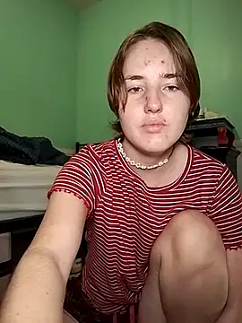 angelbliss10100 online show from September 23, 2025, 5:27 pm