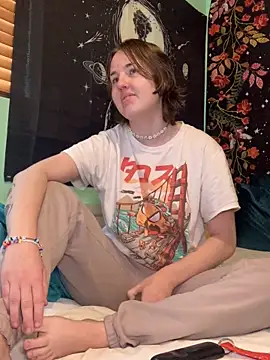 angelbliss10100 online show from December 1, 2025, 2:55 pm