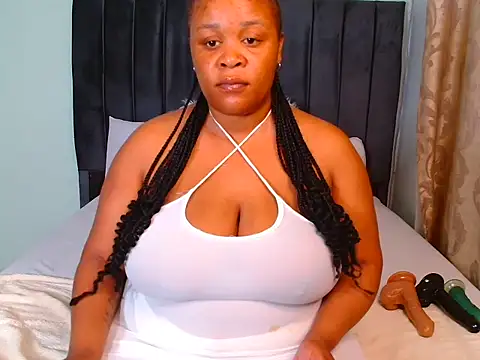 KINKYBOOTI22 online show from October 9, 2025, 3:04 am