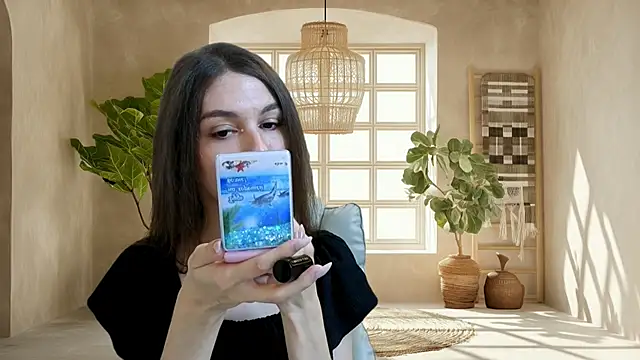 Snapshot of KellyShines chatting on May 27, 2026, 3:20 pm KellyShines online show from May 27, 2026, 3:20 pm
