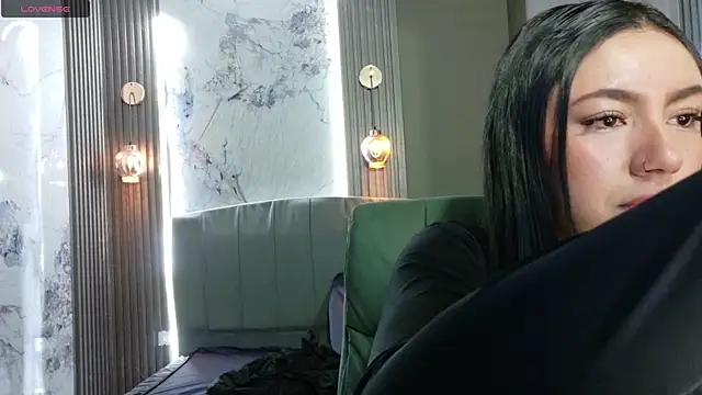 Snapshot of Megara_25 chatting on September 25, 2025, 2:21 pm Megara 25 online show from September 25, 2025, 2:21 pm