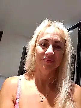 KissMiSveet online show from September 23, 2025, 5:10 am