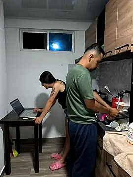 stivenlujan69 online show from September 9, 2025, 2:00 am