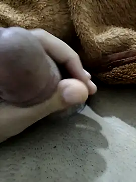 Snapshot of Zepe_12 chatting on October 23, 2025, 5:33 pm Zepe 12 online show from October 23, 2025, 5:33 pm