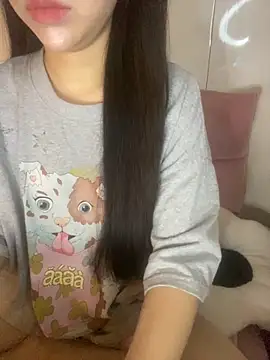 RubyBerry online show from November 9, 2025, 2:54 am