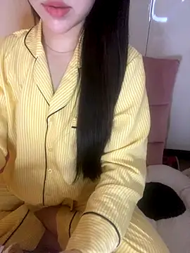 RubyBerry online show from November 27, 2025, 4:36 am