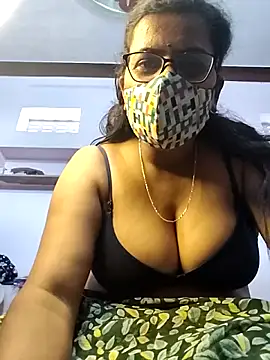 sexy aaru online show from November 22, 2025, 5:06 am
