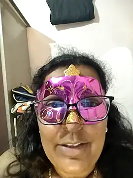 sexy aaru online show from June 7, 2026, 6:00 pm