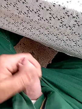 fickfreund019 online show from April 20, 2026, 9:23 am