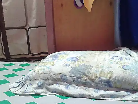 Ayiesha online show from September 14, 2025, 11:15 pm