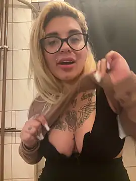 Princess-Jasmine07 online show from March 5, 2026, 1:29 pm