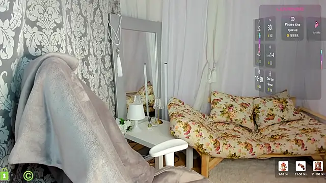 Snapshot of Marie_Ellie chatting on June 3, 2026, 1:41 am Marie Ellie online show from June 3, 2026, 1:41 am