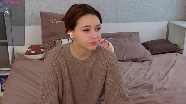 Snapshot of MiaSkyKiss chatting on May 28, 2026, 1:19 pm MiaSkyKiss online show from May 28, 2026, 1:19 pm