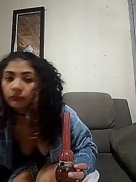 Camilla-23y online show from September 24, 2025, 1:20 am