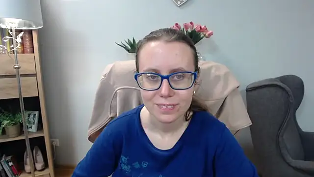 sweetxLizzy online show from April 21, 2026, 4:19 am