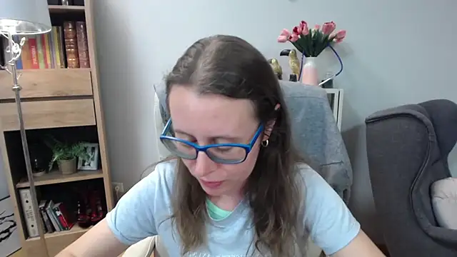 sweetxLizzy online show from May 25, 2026, 4:29 am