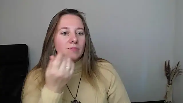 Darklure  online show from October 21, 2025, 11:22 am