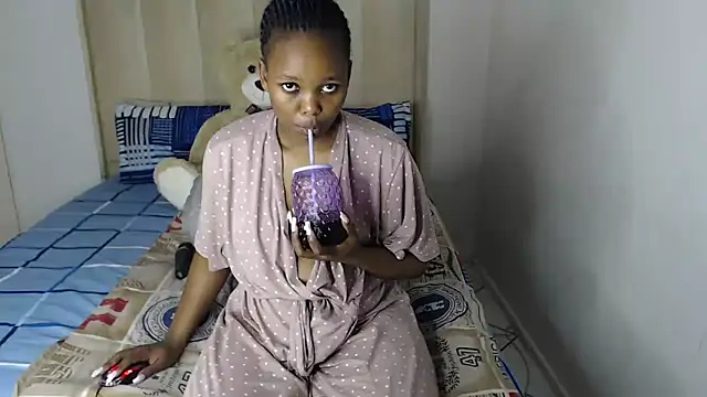 Abby 108 online show from November 13, 2025, 6:18 pm