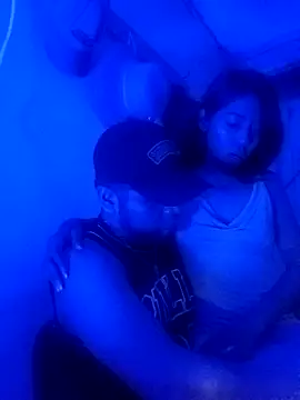 Snapshot of RandalHot chatting on December 3, 2025, 12:03 pm RandalHot online show from December 3, 2025, 12:03 pm