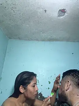 Snapshot of RandalHot chatting on December 15, 2025, 7:23 am RandalHot online show from December 15, 2025, 7:23 am