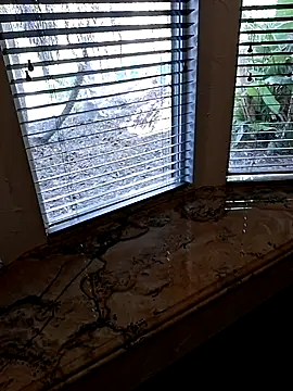 guy manley online show from October 28, 2025, 7:27 pm