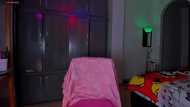 latingabby online show from October 7, 2025, 10:51 pm