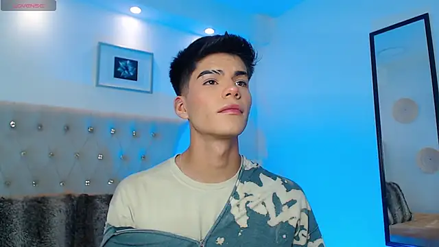 Dulcey  online show from October 1, 2025, 5:24 am