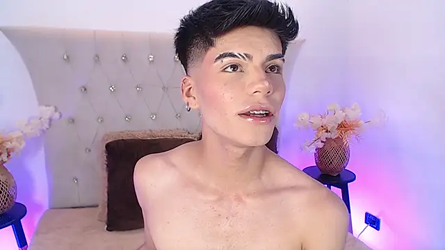 Dulcey  online show from January 8, 2026, 1:19 am