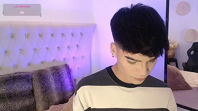 Dulcey  online show from January 11, 2026, 5:45 am