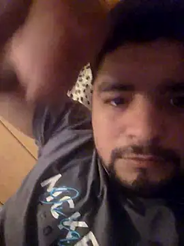 UntidyGuar online show from November 4, 2025, 10:42 pm