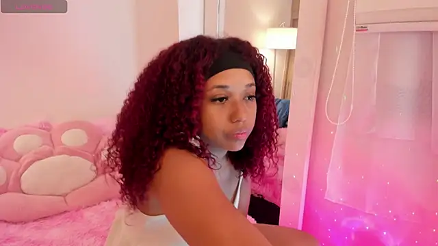  Zahara  online show from December 15, 2025, 10:58 pm