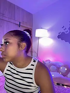  Zahara  online show from February 13, 2026, 11:12 pm