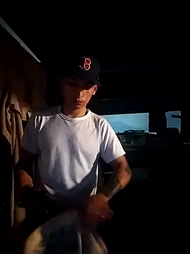 Snapshot of Dani22cmhot chatting on January 10, 2026, 3:41 am Dani22cmhot online show from January 10, 2026, 3:41 am