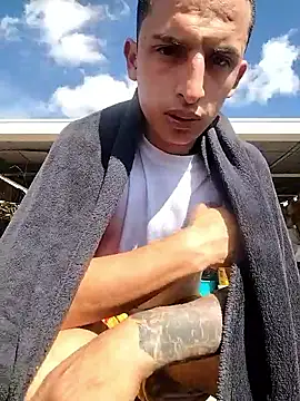 Snapshot of Dani22cmhot chatting on January 11, 2026, 2:11 pm Dani22cmhot online show from January 11, 2026, 2:11 pm