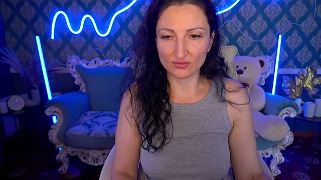 Snapshot of MissRossi chatting on October 8, 2025, 1:20 pm MissRossi online show from October 8, 2025, 1:20 pm