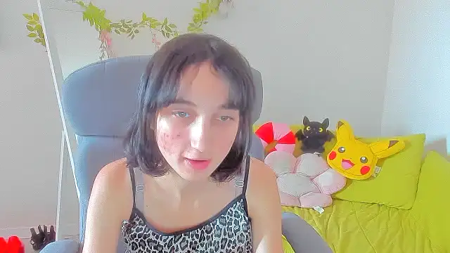 Marri-Stella online show from November 12, 2025, 9:21 am