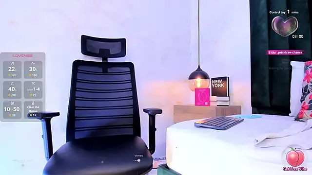 Jim twink online show from November 13, 2025, 7:24 pm