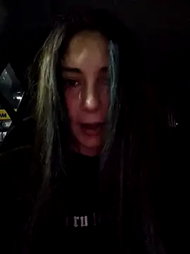 SaraViss20 online show from September 10, 2025, 6:08 pm