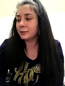 SaraViss20 online show from February 3, 2026, 7:19 pm