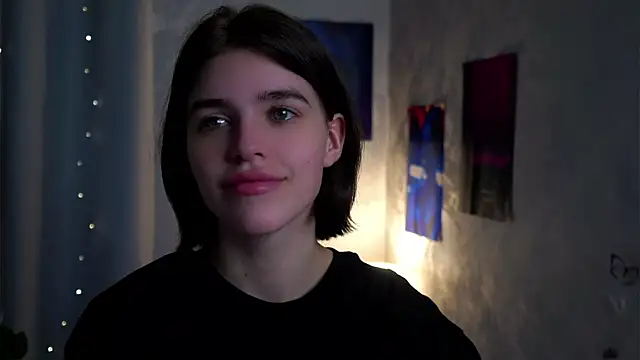 EleneButton online show from February 5, 2026, 1:10 am